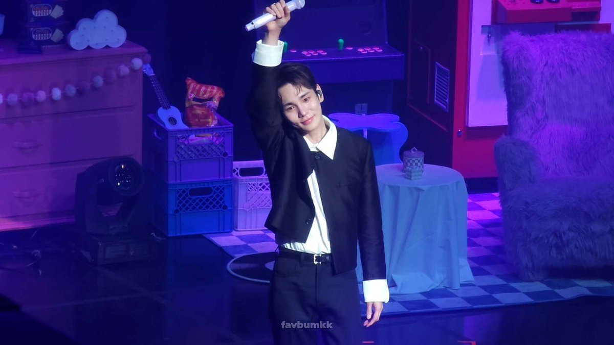 favbumkk's tweet photo. 기범아 따랑해 ...♡ https://t.co/wGk2yxvcFC