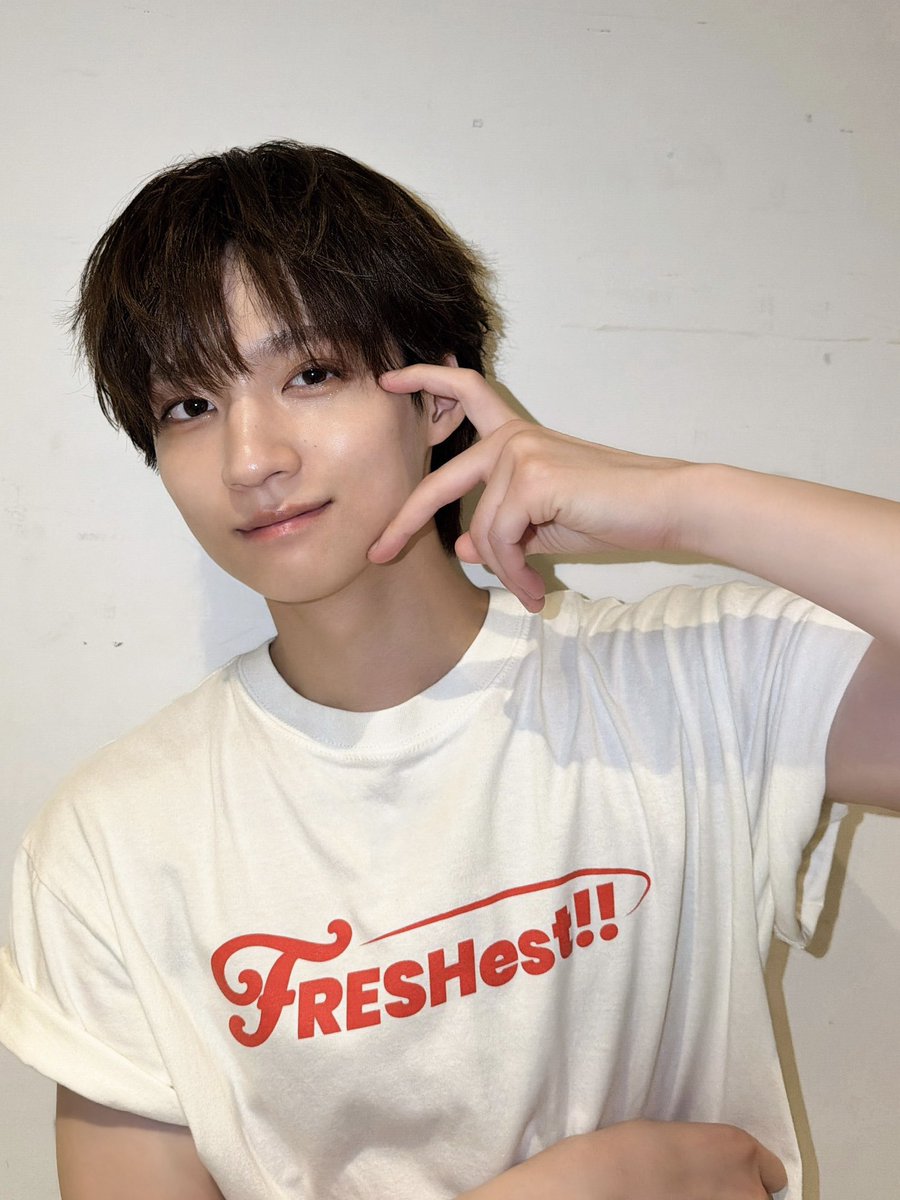 shigariku_mg's tweet photo. 🧊❤️‍🔥
ICEx Fourth Concert Tour 2026
"FRESHest"

無事完走です！
皆さまありがとうございます！！

これからも大きくなっていくICExへの
変わらぬ応援をよろしくお願いします！

撮れたての志賀をどうぞです
週末はガルアワをお楽しみに☀️

おやすみなさい😴

#志賀李玖
#FRESHest 
#ICEx https://t.co/o5aNvc69P3