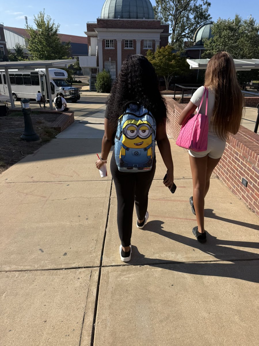 BucceesBeau's tweet photo. Two man anyone? I got Mondays on minions back pack. #niggaswearingcrocs https://t.co/qIfKPZ83Lz