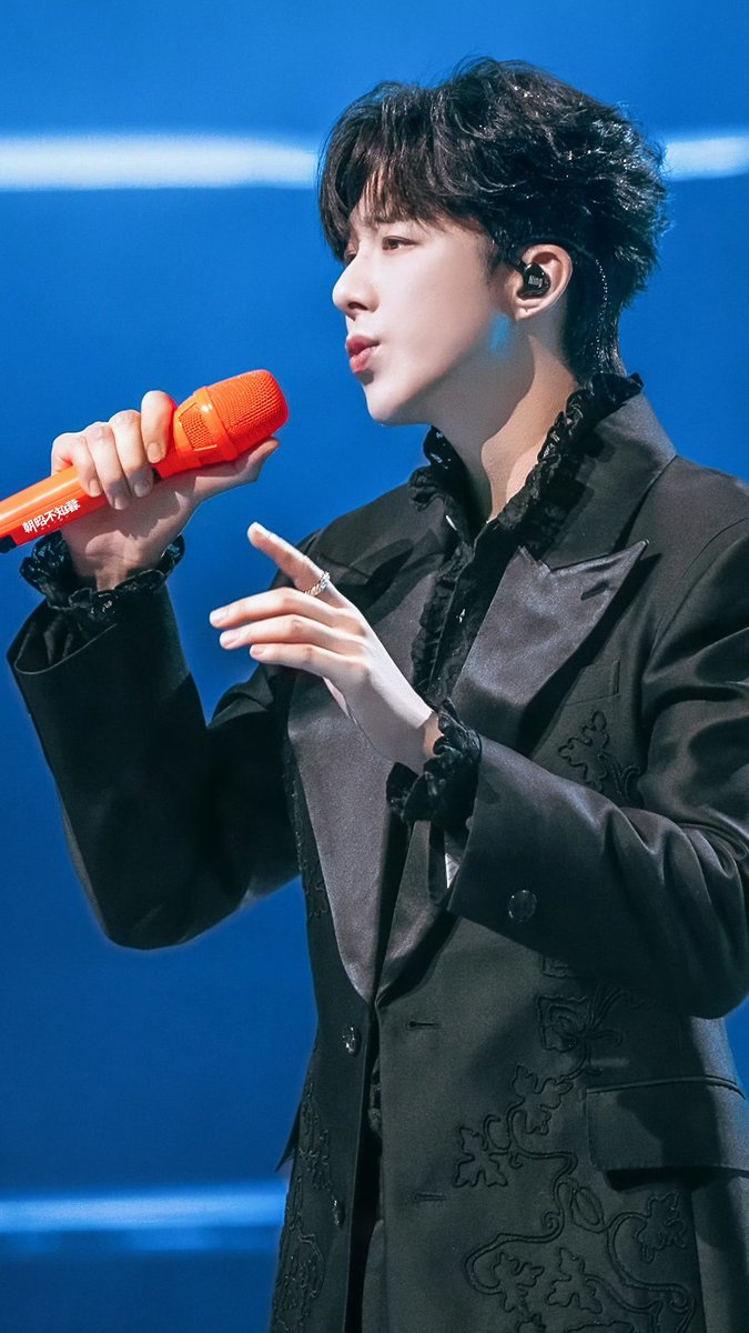 Liumorning0108's tweet photo. 우녕이의 예쁜 얼굴이 날 또 설레게하심🫠 https://t.co/6k2eUJN5Vc