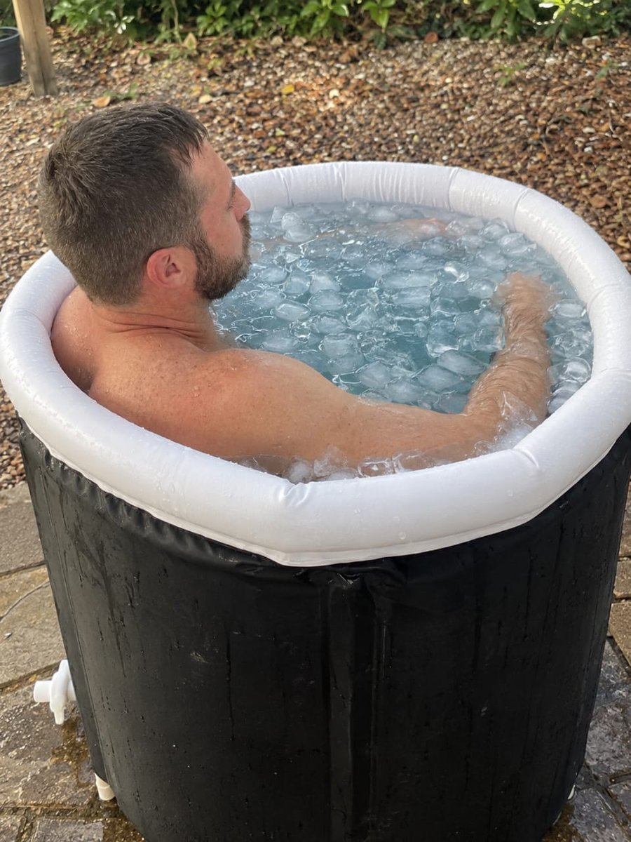 XScienceCraft's tweet photo. Men, pills are not the only fix for weak erections, here's 5 lifestyle changes to increase your erection quality and size naturally 

1. Start and end your day with cold showers / Ice Bath https://t.co/5V20thFZdu