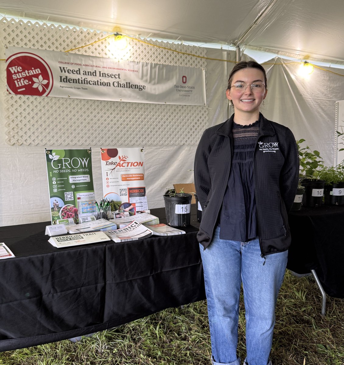 GetRidOfWeeds's tweet photo. Are you at the Farm Science Review in Ohio this week?

Come pick up GROW & @TakeActionHRM 's latest resources, like the Herbicide Trait Quick Guide and Herbicide Classification Chart at our table in the Ohio State tent! 

Not in the grand state of OH? No worries -- just order them from our website! https://t.co/ZhAJBsBb87