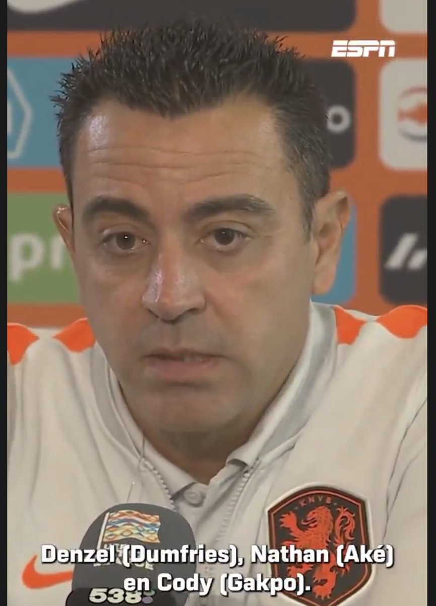 MadridXtra's tweet photo. 🚨🇳🇱 Xavi confirms Dumfries will be The Netherlands’ 2nd captain during this international break. https://t.co/wU8DMRtvv6