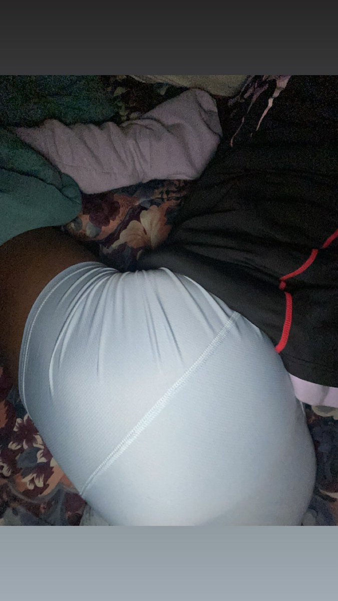 NglNugg's tweet photo. im looking for the thick one https://t.co/kc0J7HbDd9
