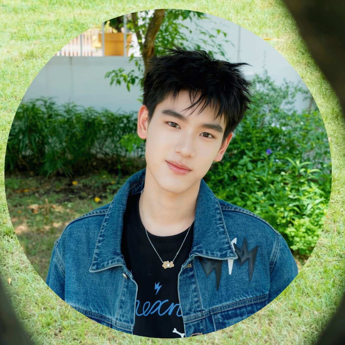 Astrologysdy's tweet photo. ☆profile pictures🥰

#yujeenyugene #beatxl https://t.co/FfRFJ4KgqG