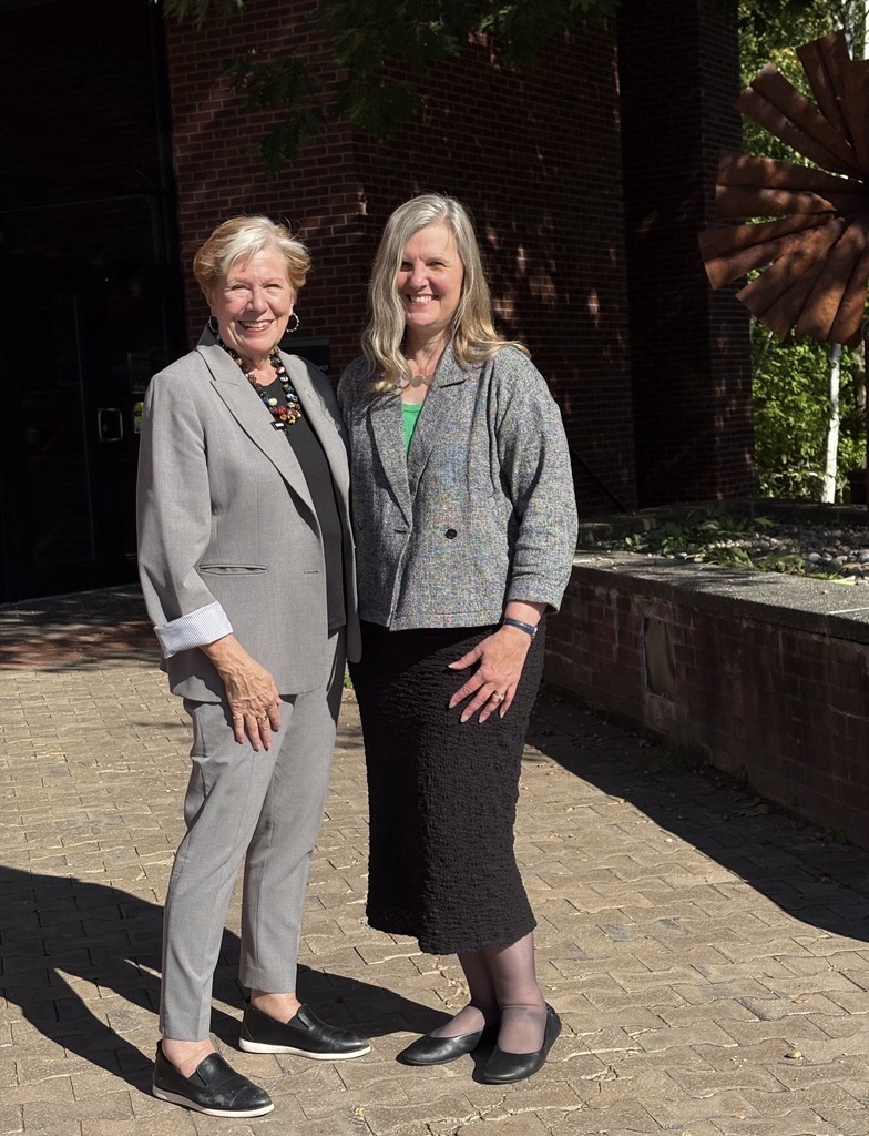 NYSDOLCommish's tweet photo. Incredible day at @SUNY Adirondack! Met President Anastasia Urtz to chat about direct-to-work training, including their new paramedics course.

Seeing their high-tech simulation labs firsthand, it’s clear they are shaping the future of our workforce! 🚀🩺 https://t.co/qVDmeTsEV6