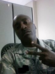 MindNYAli's tweet photo. Today is my 27 year anniversary of joining the Air Force. 

Sep 23 1999 (enlisted) 
Mar 13 2023 (retired) 

23 years of service…

A kid from the Bronx, moving up and down the East Coast with a 2 year old daughter. I had to man up and chose to join the Air Force. She saved my life. Best decision I ever made. 
#USAF
