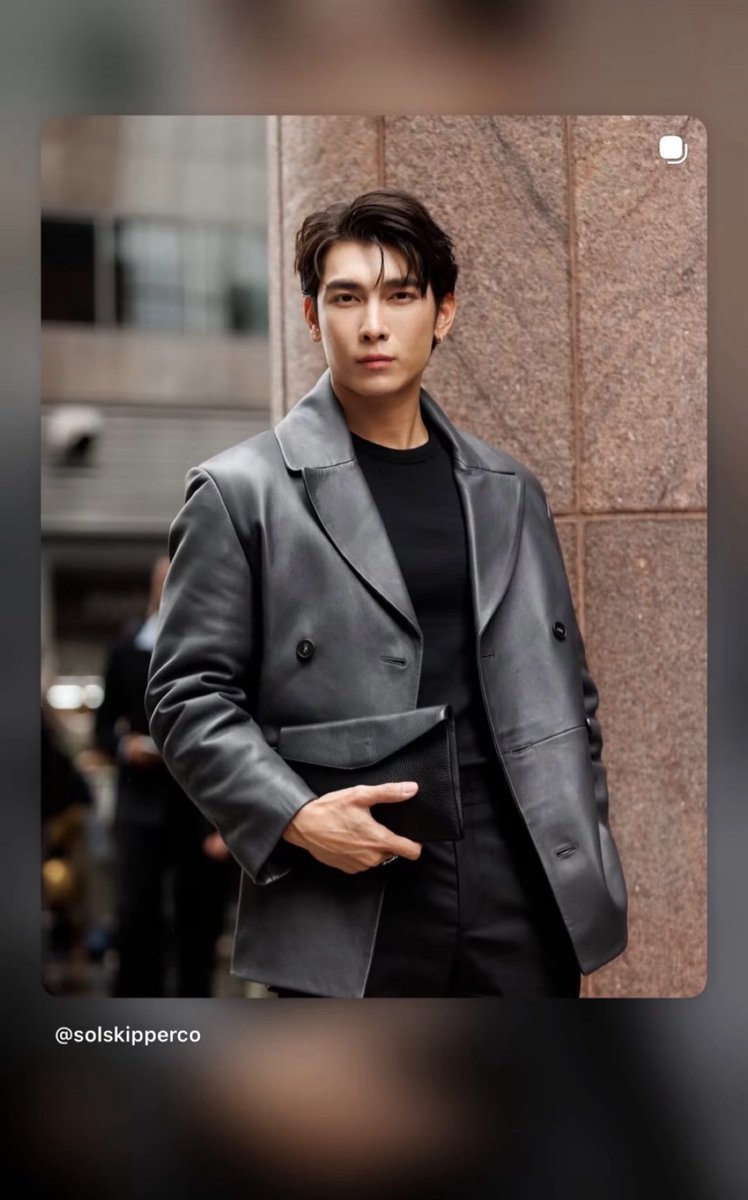 leo8581989021's tweet photo. かっこよすぎるってば🥹🖤
IGS:mewsuppasit
MEW COS IN NYFW
@MSuppasit
#cosAW26xMew
#MEWinNYFW2026
#cos #cosAW26 #cosnyfw https://t.co/DjteqIaOd6