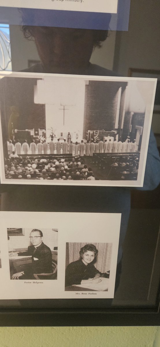 mahciu's tweet photo. Every day I walk past this eerie ass picture and I want to scan it and use it and I can't because it's in a damn frame https://t.co/8HpNZyCEDa