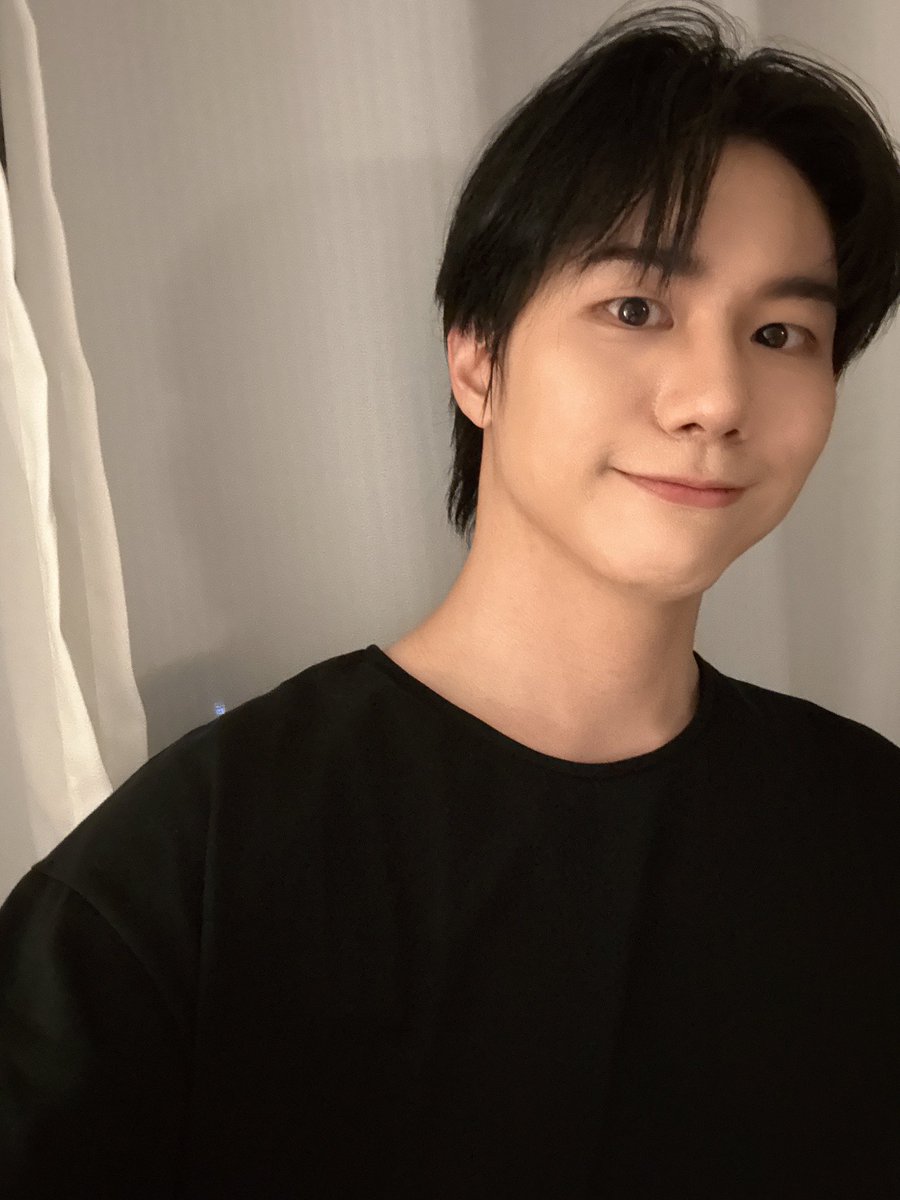 gyangseungsik's tweet photo. 굿밤 되세욤☺️🌙 https://t.co/MALddnfQVF