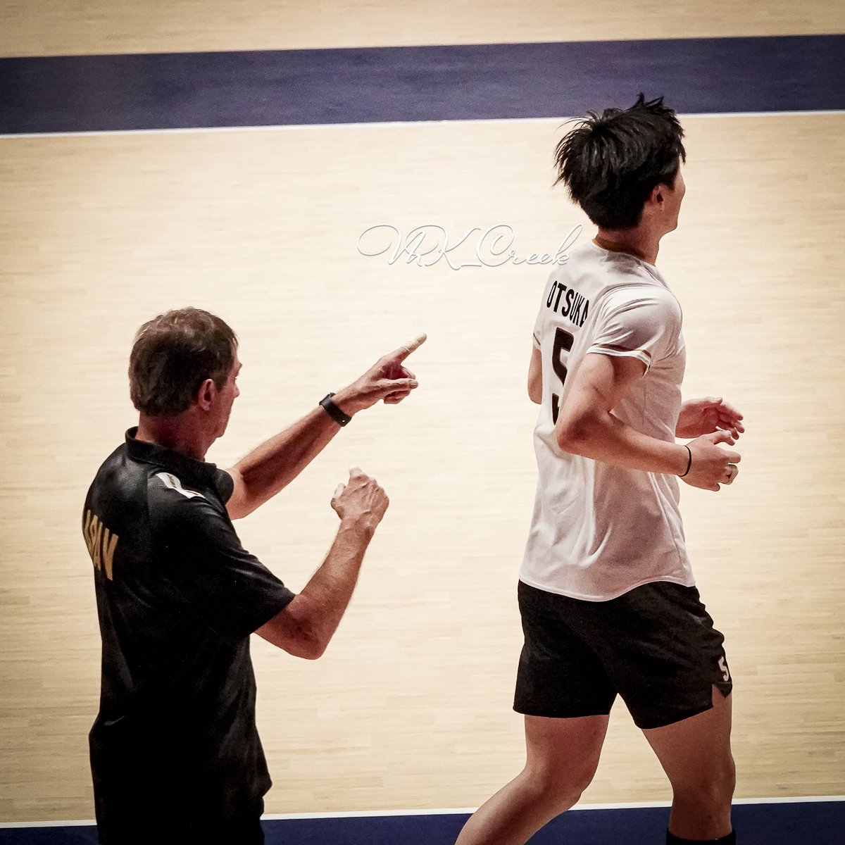 MK_Creek's tweet photo. GO!!! Tatsu!!!!!

ティリさんの懐刀タツノリ抜刀  

20260912 北九州市立総合体育館 
#大塚達宣 選手 
#LaurentTillie 監督 
#バレーボール男子日本代表 vs 韓国  
#アジア選手権 https://t.co/GEpvpAY662