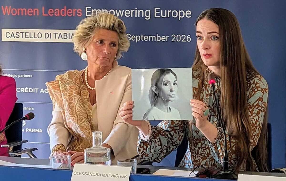 Open_gol's tweet photo. La Nobel Oleksandra Matviichuk contro Francesca Albanese: «Stop armi a Kiev? Non ci sarà pace, ma stupri e torture» - Il video https://t.co/azFa9ctGsJ https://t.co/lFcDejSWWb