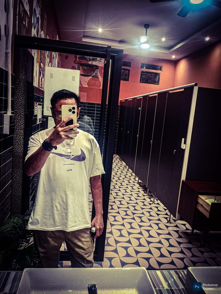 Errrt24's tweet photo. ทรงลุงมานี่มา ... มีสาวอยากมานอนบ้านลุงมั้ย เดี๋ยวไปรับ
#สาย3 #สาย4 #สาย5 #ศาลายา https://t.co/ABJqAujZHp