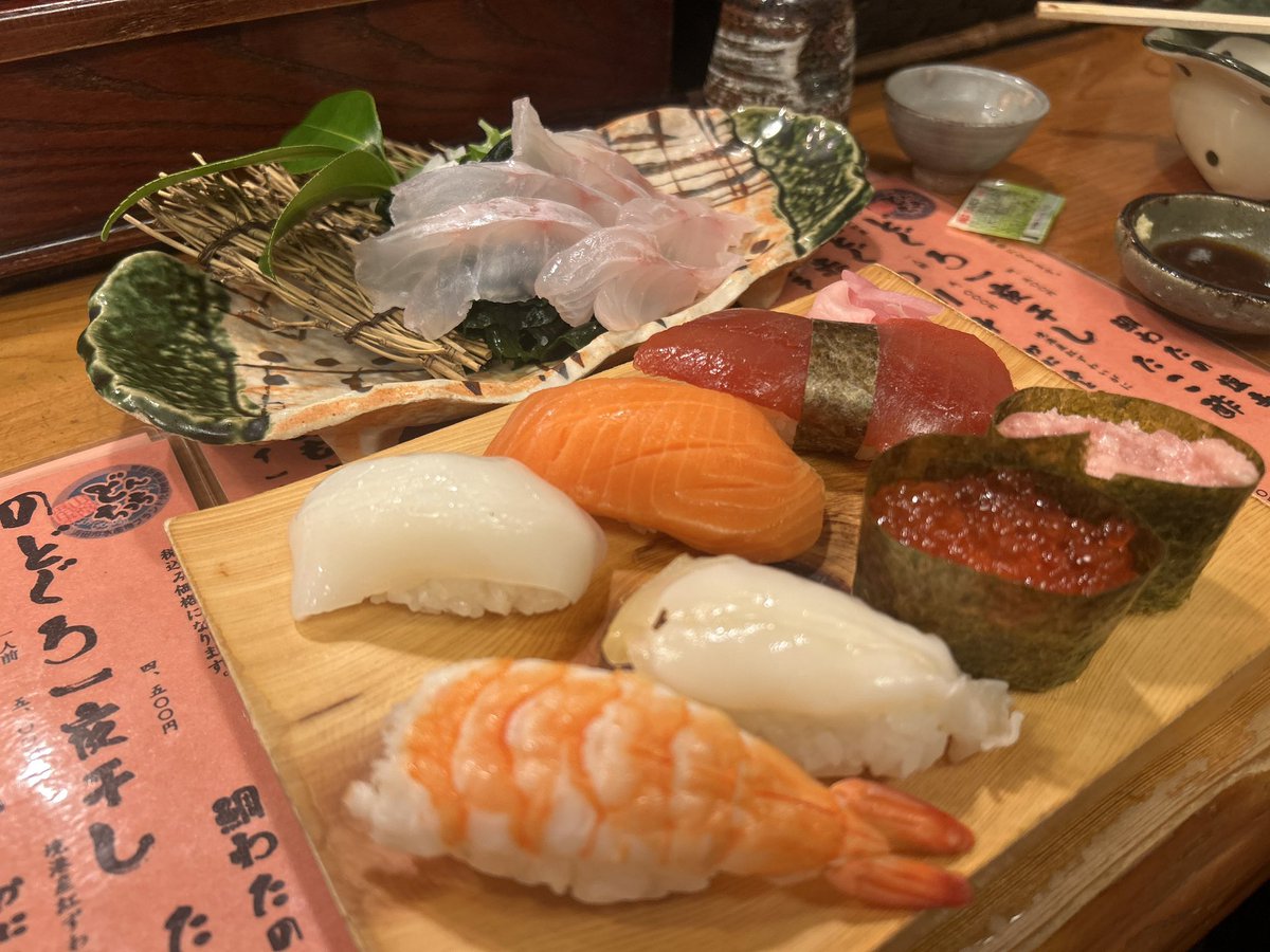 otonaesper's tweet photo. 最近食べた美味しいものの写真です　ごはんアカウントになりつつある　ボーマスは出たいと思っています！ https://t.co/wA9IVSEhE3