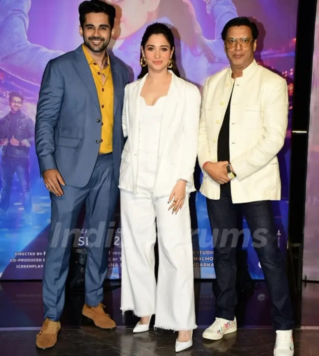 chitigokuu's tweet photo. Tamannaah &amp; Abhishek Bajaj brought warmth &amp; natural chemistry to story through Babli &amp; Viraj, What stood out was effortless camaraderie between their characters understated, genuine &amp; beautifully woven into the narrative🤍
#abhishekbajaj #4YearsOfBabliBouncer https://t.co/f3jOCyRmKh