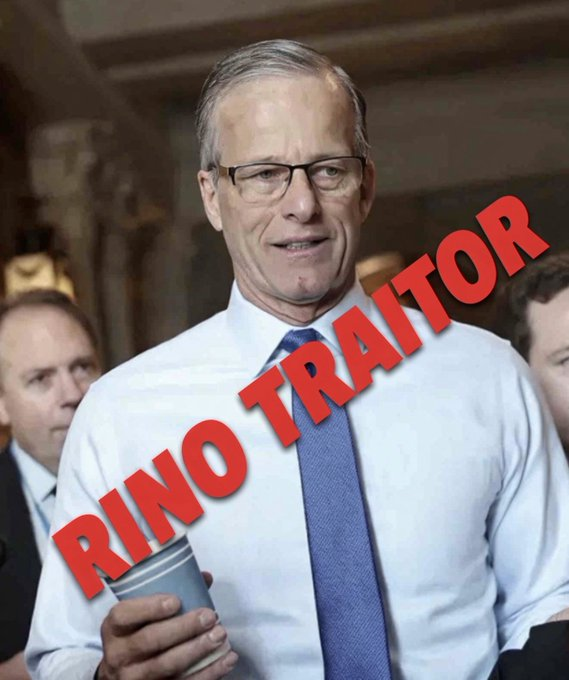 TomaszDisclg's tweet photo. He must go ! https://t.co/qhi4TH3bFS