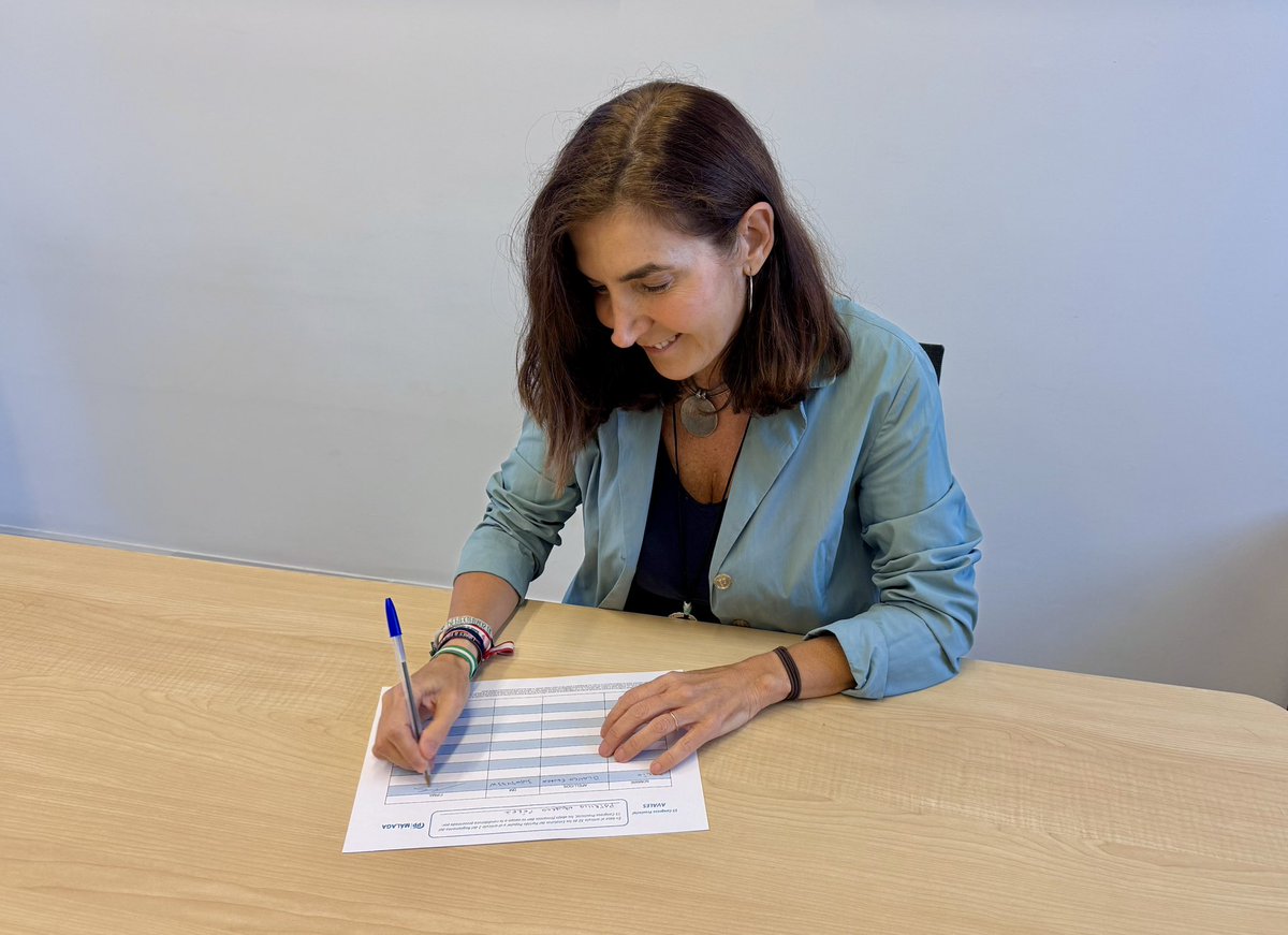RBlancoEguren's tweet photo. Ya he firmado mi aval para que @Navarro_PP siga presidiendo el @PPMalaga.

Una persona que debe seguir liderando nuestro proyecto desde el diálogo, el consenso y la capacidad de sumar que siempre la han caracterizado. https://t.co/K0dcEFVRwx