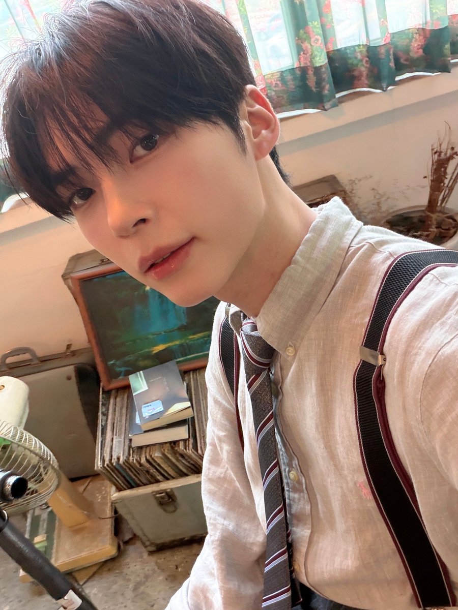mypluffycloud's tweet photo. 260923 제로베이스원 플러스챗 포스트 #성한빈 

🐠🐟🎣 https://t.co/4PZrcxdhWz