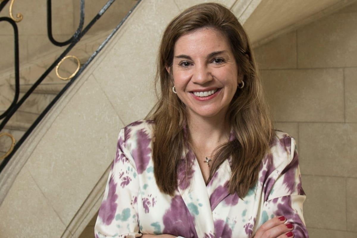LANACION's tweet photo. Marian Rojas Estapé, psiquiatra: “Hay una frase de Séneca que me encanta: la suerte es donde confluyen la preparación y la oportunidad” https://t.co/Ad6sIhXdTH https://t.co/7bx2Ps01b9