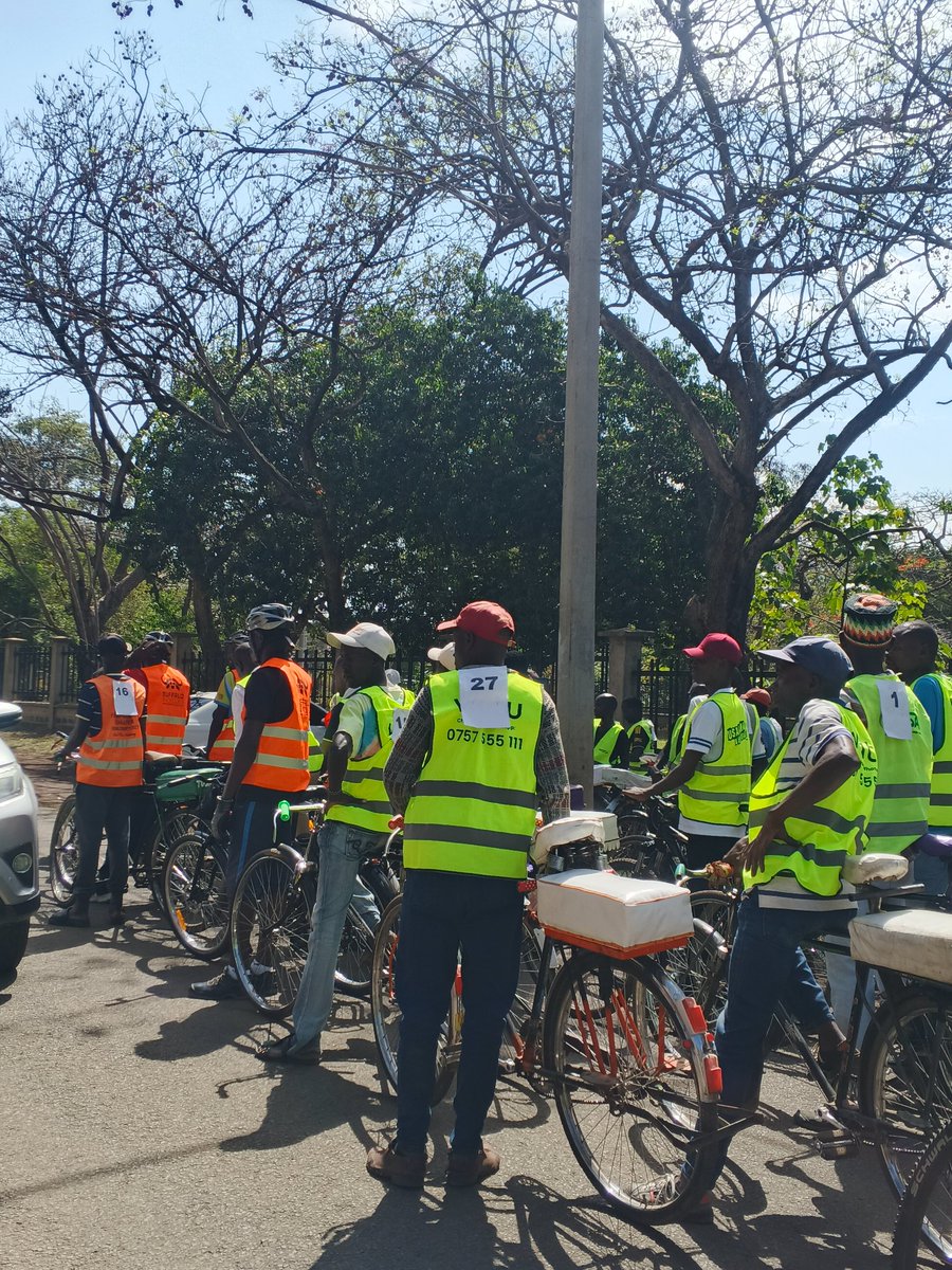 EvamorAfrica's tweet photo. As part of Tourism Week 2026, we spearheaded the Ngware Festival to celebrate culture, heritage, community and sustainable mobility.
The Deputy Governor and CECM for Tourism Kisumu county flagged off the race
#TourismWeek2026 #NgwareFestival #SustainableTourism #RoadSafety https://t.co/8mLMHYl6UP