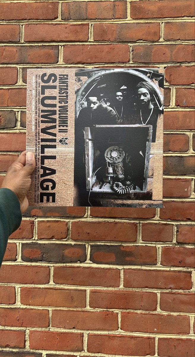 ItsJoshito's tweet photo. Records in my collection that remind me of fall 🍂 (Part 1). https://t.co/CWsXalqfLL