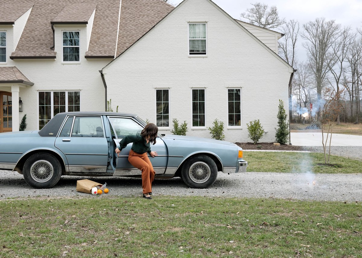 AestheticaMag's tweet photo. #MeetTheShortlist Aesthetica Art Prize 2026: Chrissy Lush
In 'Now', Lush stages photographs in domestic and suburban spaces. The artist focuses on unexpected intrusions and gestures that unsettle familiar settings.
At York Art Gallery until 15 November: https://t.co/BHbvkRgiJR https://t.co/Hr6zoeqcan