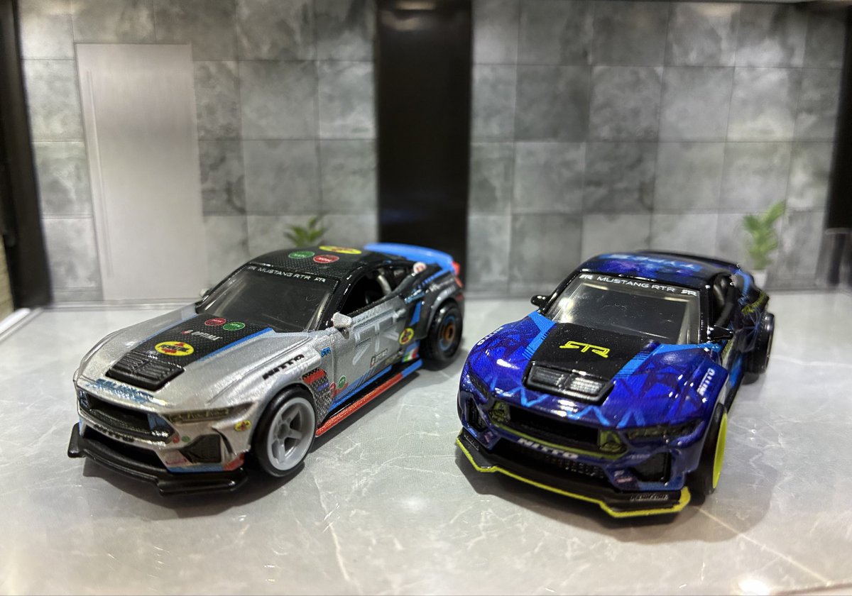shiroNo2's tweet photo. 自分用には前回と同じマスタングを追加
他にもカラバリがあるなら集めたい
#ミニカー #ホットウィール https://t.co/CD62uTN87H