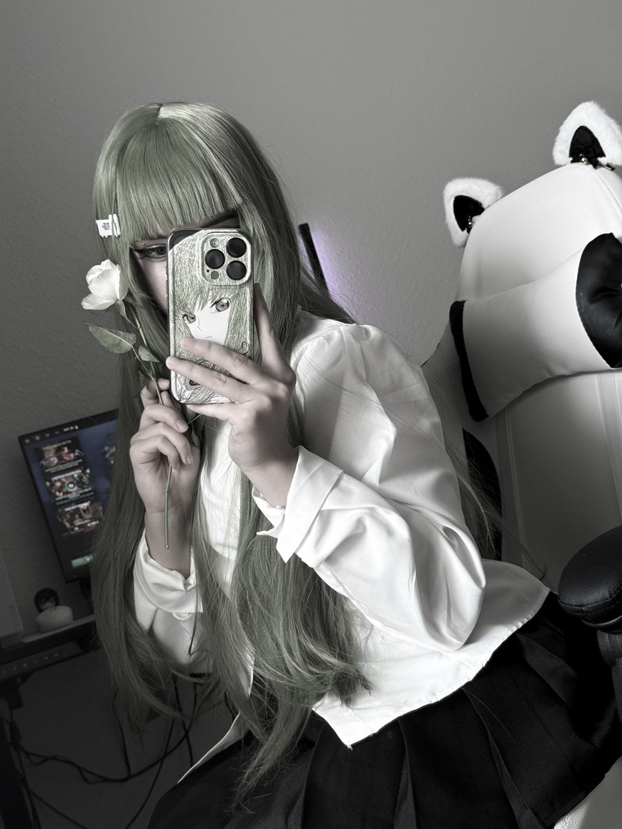 menorixqq's tweet photo. 𓈒𓏸˚₊ ⊹₊༉
#cccosplay #codegeass https://t.co/u7HqezRacj
