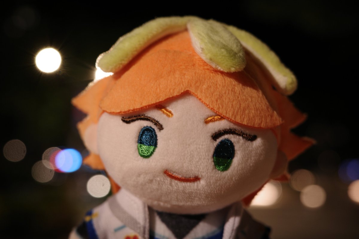 LANTT__03's tweet photo. 甜燕邁🍊 似乎玩了太多恐怖遊戲 https://t.co/fs8uwtvTQ9