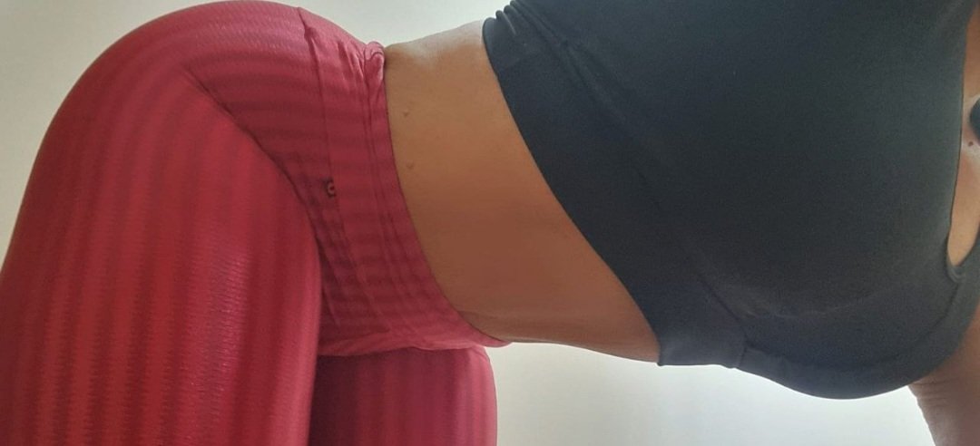 AlinneV537's tweet photo. Quer me ajudar a tirar essa roupa?😈 https://t.co/0Riol0KwD4