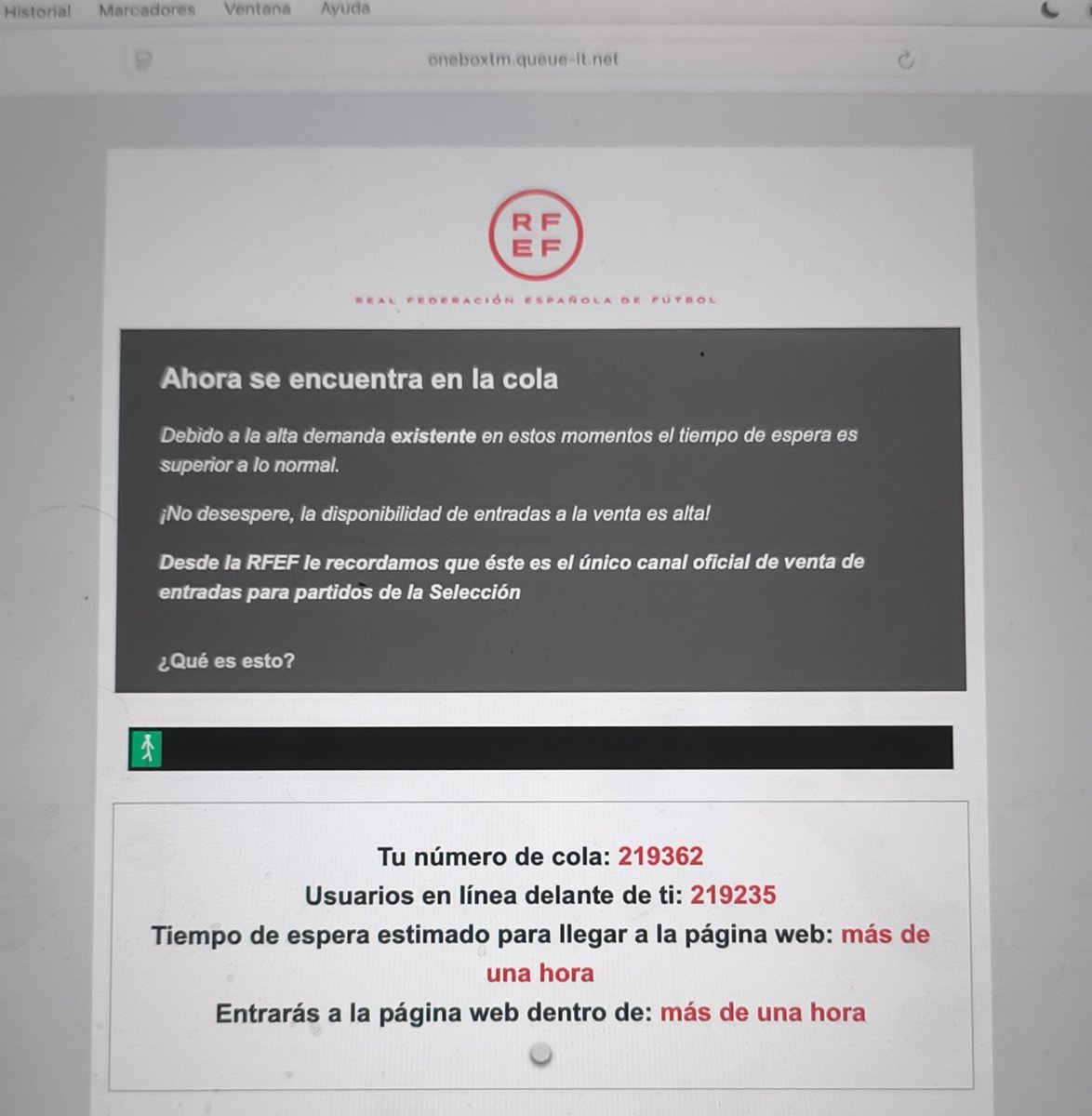maestroPT_'s tweet photo. Empezamos bien con las entradas España Inglaterra. Después de horas hoy, me conecto a las 17:00 y encuentro esto. Indignante https://t.co/gwbq1QUozY