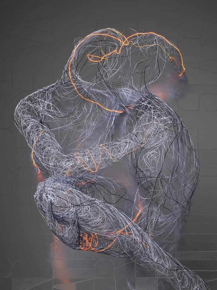 Maraaaks's tweet photo. "I love you as certain dark things are to be loved, 
in secret, between the shadow and the soul."

Pablo Neruda 
100 Love Sonnets https://t.co/kIgKW7mwIt