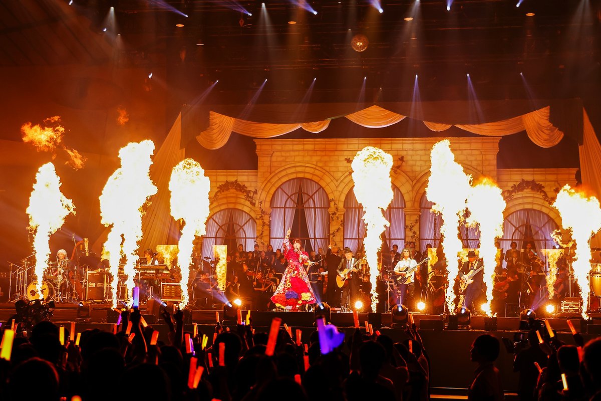 Anime_Voice's tweet photo. 水樹奈々 オーケストラライブ
「LIVE GRACE 2026 -OPUSⅣ-」レポート公開
https://t.co/YDtVbgC8wH

10月21日リリースの新曲「暁の星」も披露

#水樹奈々 https://t.co/QINPYMDvBB