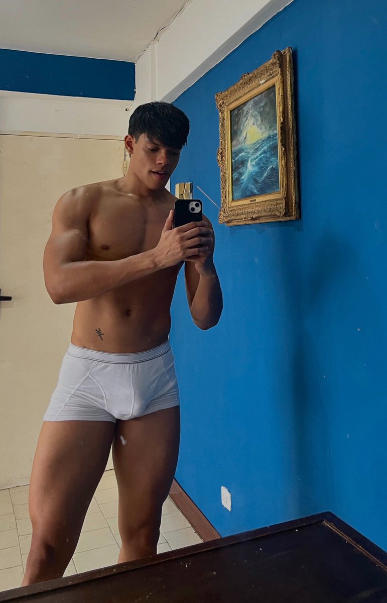 bednothing's tweet photo. 🩲 https://t.co/YRfYdvBniF