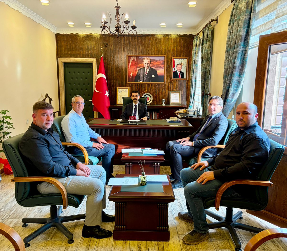 tcsultandagi's tweet photo. Kaymakamımız Muhammet ÇINARKA başkanlığında, Köylere Hizmet Götürme Birliği Eylül Ayı Encümen Toplantısı gerçekleştirildi. https://t.co/P43EahoO5Y