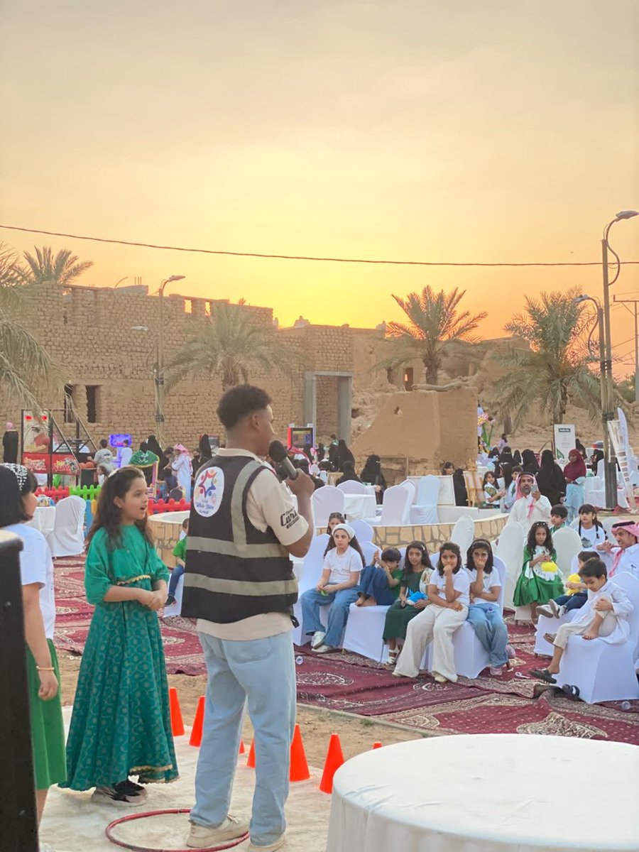 TanmiaHarmah's tweet photo. 🇸🇦 بمناسبة اليوم الوطني السعودي الـ96، شاركت جمعية التنمية الأهلية #بحرمة التاريخية في تنظيم فعالية مجتمعية احتفاءً بهذه المناسبة الغالية، بهدف إبراز منجزات وطننا العزيز وتعزيز قيم الانتماء والاعتزاز بالوطن لدى الأطفال والعوائل الحاضرة.

وتخلل الفعالية عدد من الفقرات الترفيهية المتنوعة التي أضفت أجواءً من الفرح والبهجة، إلى جانب تقديم الضيافة للحضور، في أجواء وطنية مميزة تعكس مشاعر الفخر والاعتزاز بالوطن. 💚🇸🇦

#اليوم_الوطني_السعودي96
#رويتنا_بطبعنا
#جمعية_التنمية_الأهلية_بحرمة
#حرمة
#اليوم_الوطني_96