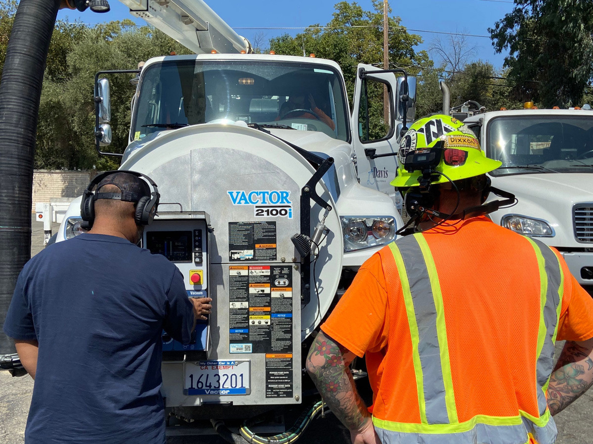 CleanerMagazine's tweet photo. 🔍 Product Focus: Pipe Lining Methods and Projects

Discover advanced CIPP resins, UV-cured liners and robotic tools that help contractors finish trenchless repairs faster and cleaner.

👉 Read the product overview: https://t.co/OjXOBlbuob

#PipeLining #CIPP #TrenchlessTechnology https://t.co/Y8wFUHoAgg