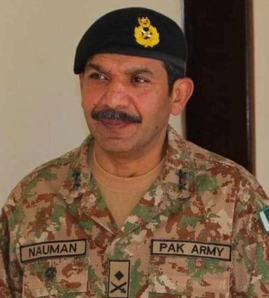 Defense_AFG's tweet photo. 🇵🇰🚨 BIG BREAKING

According to sources, General Noman Zakaria has traveled to London following a disagreement with Asim Munir. Sources say he rejected a request to deploy the military against Pakistan Tehreek-e-Insaf (PTI) protests. https://t.co/UsijL89Knv