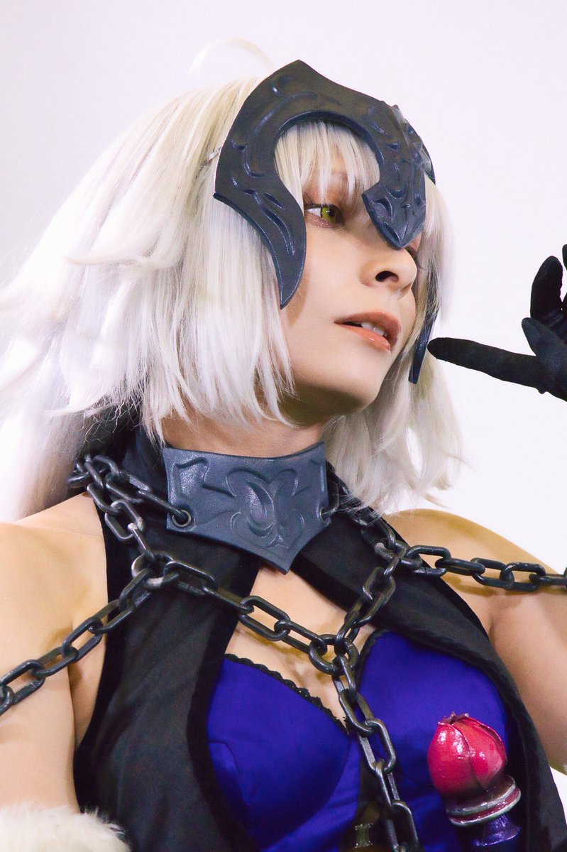tannymotors's tweet photo. 京まふ、くろは@kuroha142 さんが来てること知らなかったのに遠くから一瞥しただけで気付けるぐらい輝いてた！
憧れの人を期せずして見かけるとオタクは本当に「はわわ」って言うぞ！今ならジル・ド・レの気持ちがよく分かる！

#京まふ #fgo https://t.co/QamMB98Ou6
