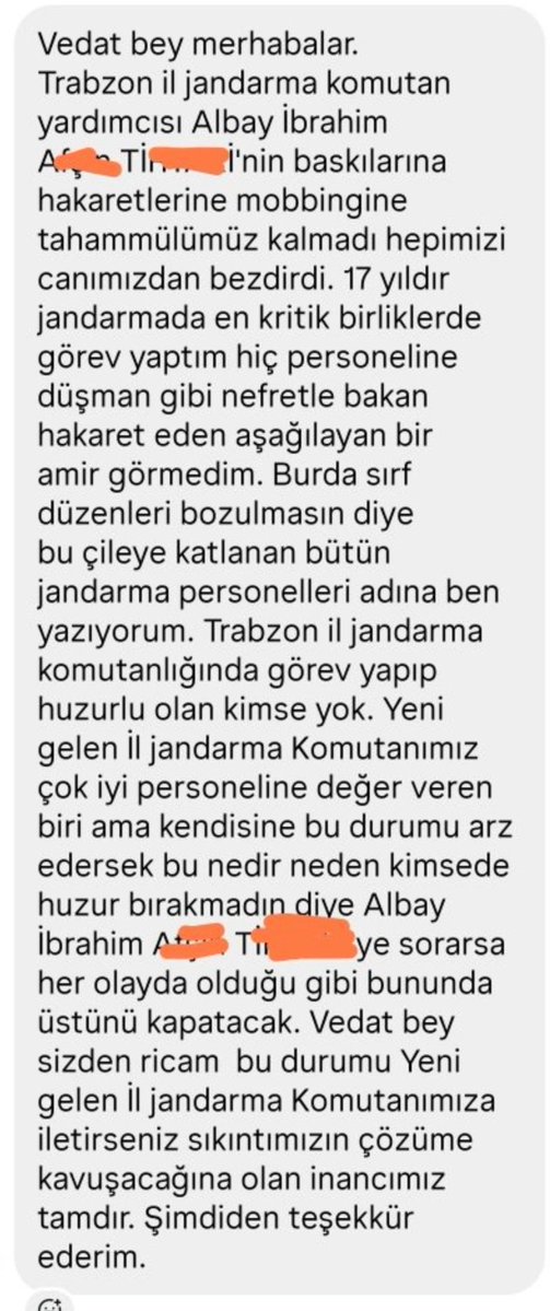 bombacimlym5's tweet photo. SİZDEN GELENLER...

YER-TRABZON İL JANDARMA @trbiljandarma @jandarma 

Trabzon'da hangi jandarma personeli ile görüşsek bu şahıstan şikayetçi...

Trabzon İl Jandarma Komutanımız Sayın Veysel YANIK paşam...

Öncelikle yeni görevinizin hayırlı olmasını diliyoruz...

KOLLUK-DER olarak sizden bu konuyla ilgili olarak dile getirilen sorunların ortadan kaldırılması için gerekeni yapmanızı rica ediyoruz...

Şimdiden teşekkür ediyor çalışmalarınızda kolaylıklar diliyoruz... KOLLUK-DER