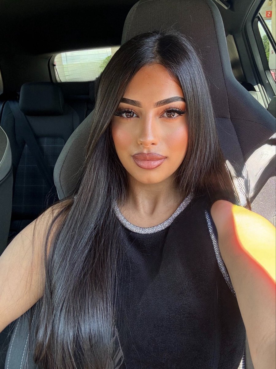 nkzpp8's tweet photo. Que dans la voiture 🚗 https://t.co/WkkY1sJUEe