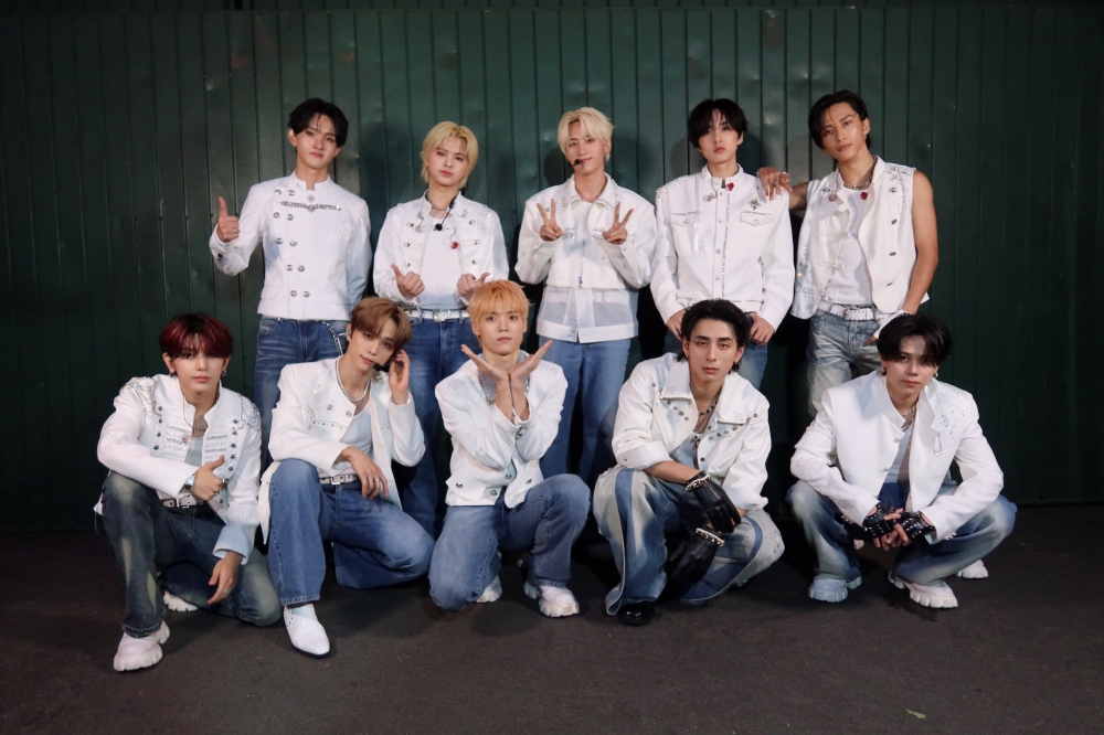kplazastaff012's tweet photo. INI（#アイエヌアイ） 初週で82.3万枚突破！
9TH SINGLE『#ANTHEM』より「1NA RIDE」Performance Video公開！

『#INKIGAYO LIVE in TOKYO』でライブ初披露

▶https://t.co/lq56uuzgqt

#INI https://t.co/Yj4Vl5H3e9