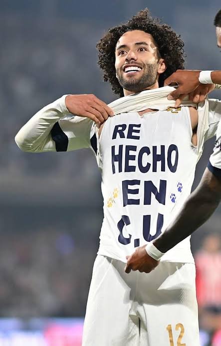 __Rojinegro's tweet photo. @gyu_carrothead @moomimwis A puro equipo pendejo lo mean diciendo que son re-hechos en otro equipo. https://t.co/CfiwXKCpeT
