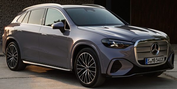 BLOKmedia's tweet photo. Mercedes-Benz GLC is German Premium Car of the Year 2027 https://t.co/pEi9VFTqHO https://t.co/XMxmhjU3be
