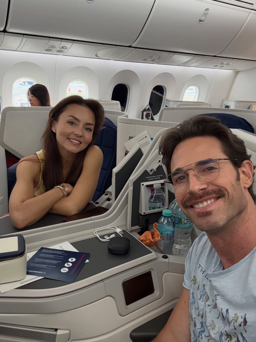 angeliqueboyerl's tweet photo. Sebastián Rulli celebrou seus 12 anos de namoro com Angelique no Instagram:

“Não quero que isso seja uma história de 12 anos. Quero que seja a história de uma vida inteira.” 🥺❤️ https://t.co/WAzspCoFwN