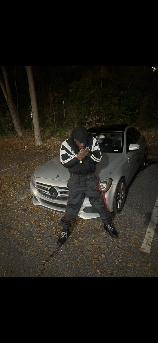 jaysoo1600's tweet photo. Woaaaah turn me up on hea https://t.co/bIgXHFZxtu