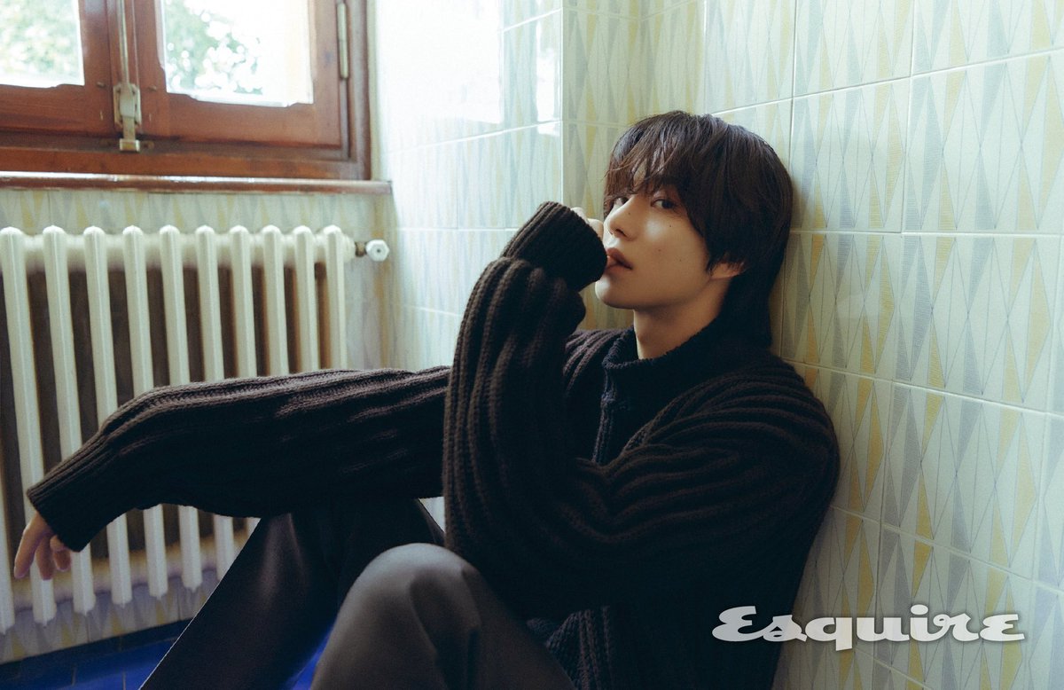 onthisdayJW's tweet photo. 250924 ESQUIRE KOREA 
#정우 #JUNGWOO https://t.co/IswAFjAjtO