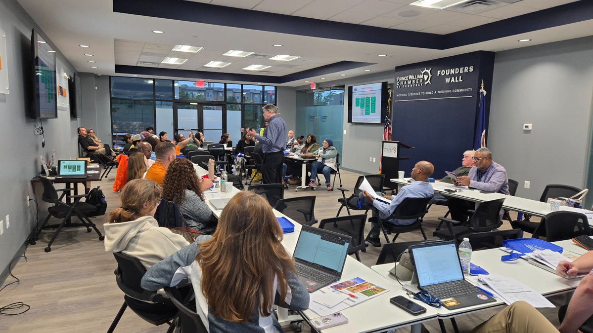 masonsbdc's tweet photo. The  2026 Start SMART Small Business Series began yesterday evening at the @pwchamber in Manassas. Class 1 focused on Program Orientation &amp;  'Planning for a Healthy Business.'
The no-cost 11-week cohort will meet weekly until Pitch Day (Dec 15th) for business lessons &amp; resources. https://t.co/sElRnzitxA