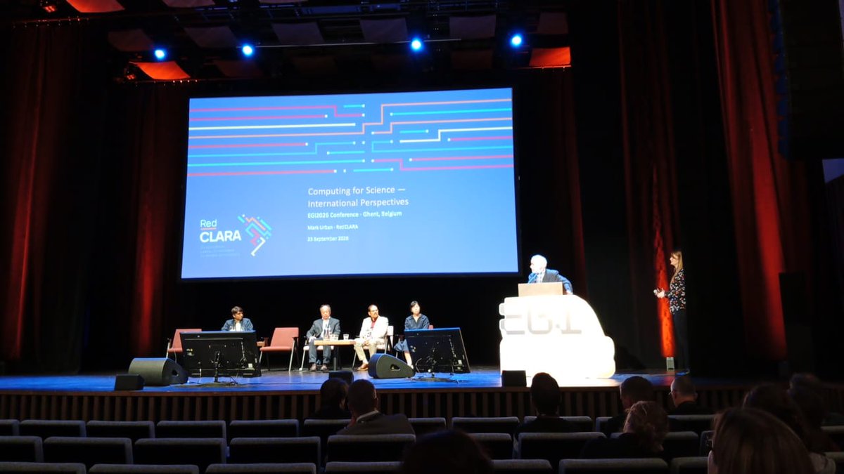 RedCLARA's tweet photo. Hoy, en #EGI Conference 2026, participamos con @markurban2 , de Relaciones Internacionales, en la sesión “Computing for science: International perspectives”,junto a representantes de  ASGC (Taipéi), C-DAC (Nueva Delhi), CNIC CAS (Beijing) y EGI Foundation.
#Cooperación https://t.co/f9MQ3q6Utd