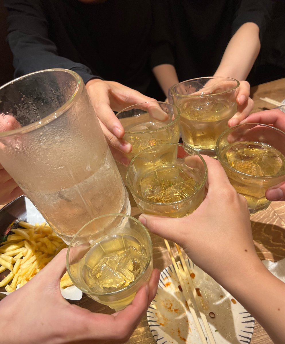 MIIIHYUNN's tweet photo. そう言えばこの間久々にﾁﾓｲオタクたち集合会したwwwwww
界隈から多少変われど気持ちはonce（？）
@TWICEMinaa324 
@shintak_dub 
@l997_jiii 
@Huu_love_DH 
@minari0324__c 
@ryu___once1220 https://t.co/8NHz5Jl0K6